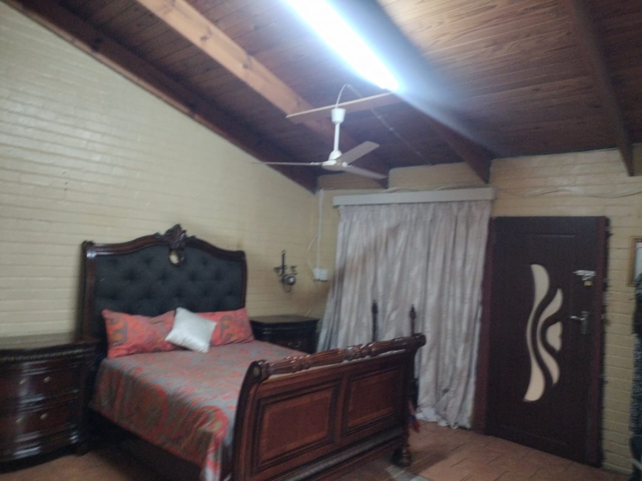 4 Bedroom Property for Sale in Noordhoek Free State